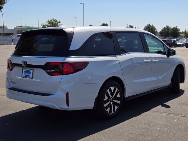 New 2027 Honda Odyssey EX-L image 4