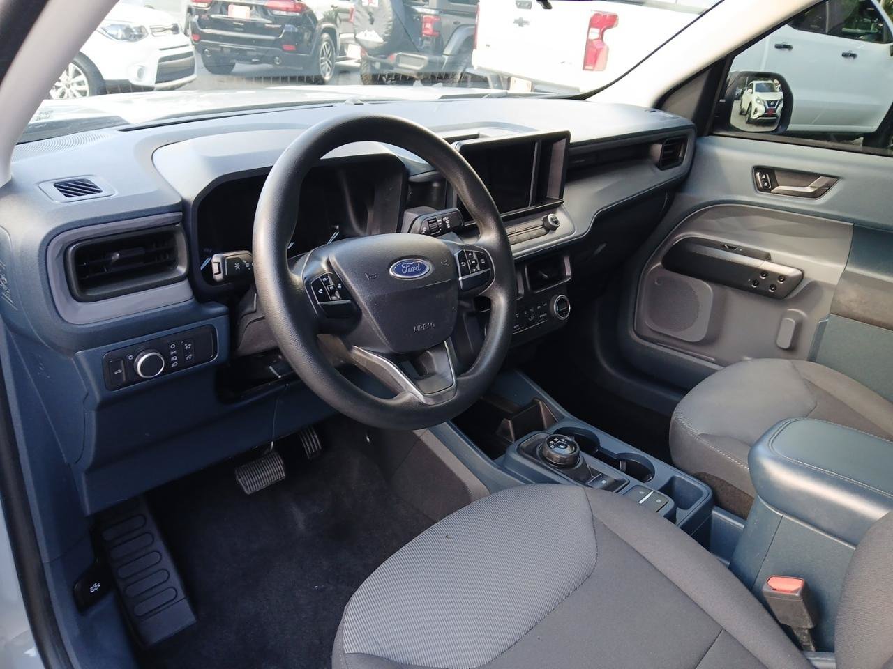 Used 2022 Ford Maverick XL FWD image 17