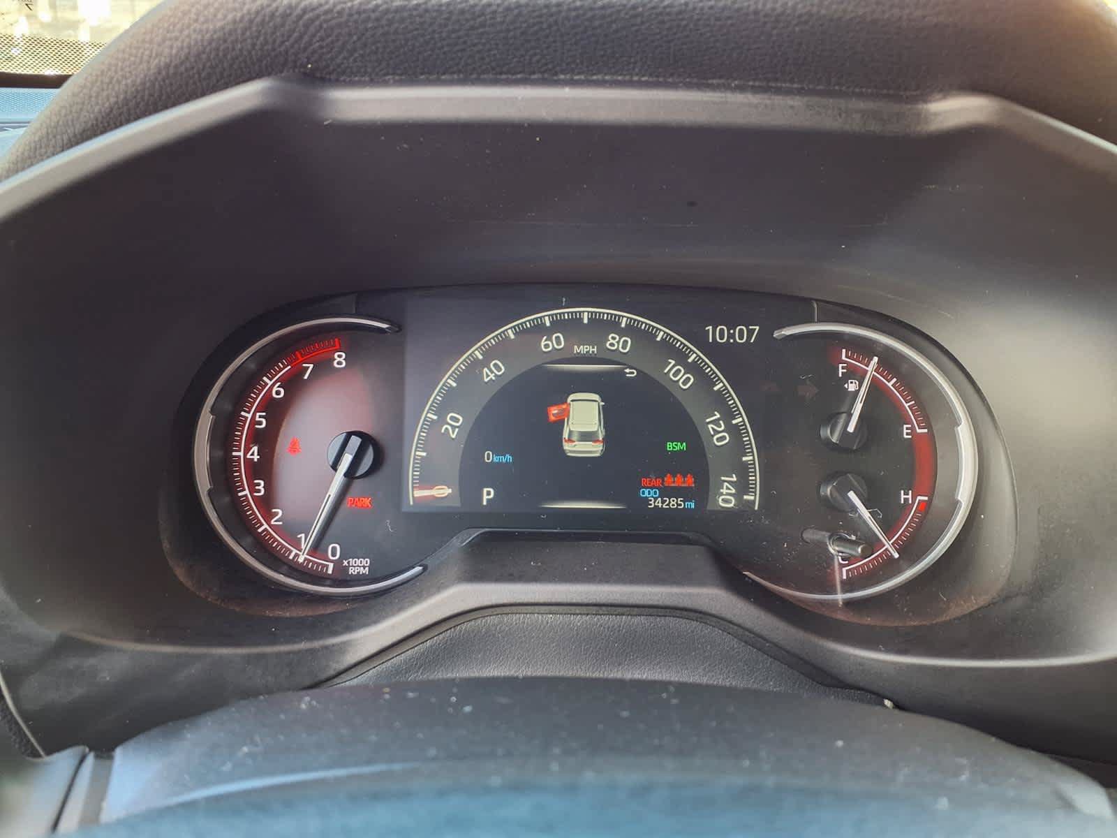 Certified 2025 Toyota RAV4 LE FWD image 18