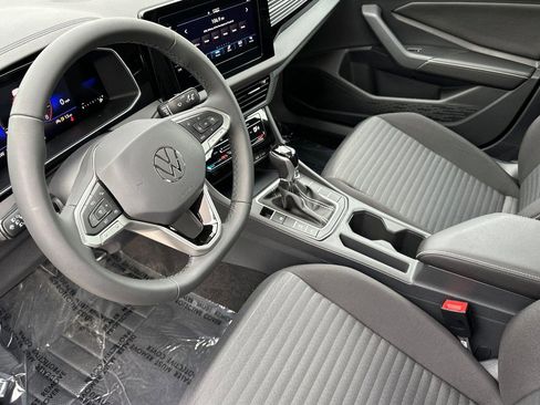 New 2026 Volkswagen Jetta S image 9
