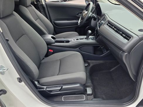 Used 2022 Honda HR-V EX image 14