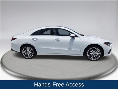 Used 2026 Mercedes-Benz CLA 250 image 9