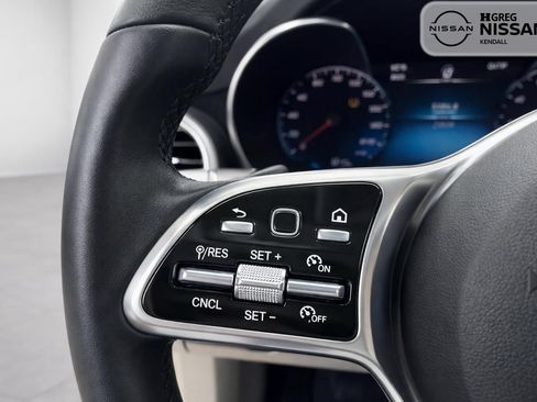 Used 2022 Mercedes-Benz GLC 300 image 8