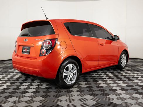 Used 2012 Chevrolet Sonic LT image 8