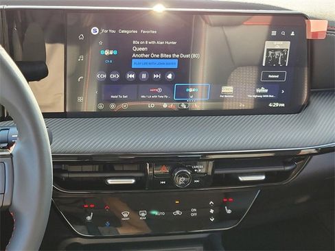 New 2026 Nissan Kicks SR w/ SR Premium Package image 14