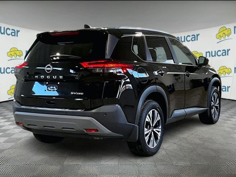 Used 2023 Nissan Rogue SV w/ SV Premium Package image 6