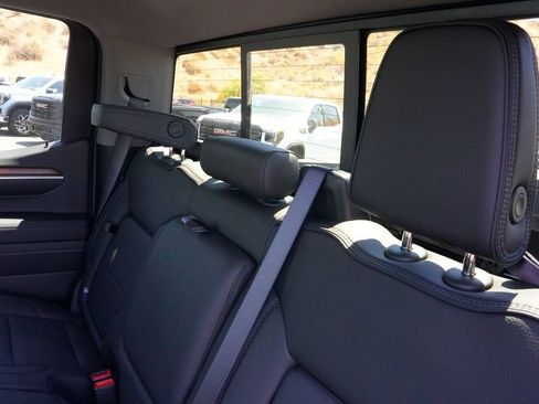 New 2026 GMC Sierra 1500 Denali w/ Technology Package AWD/4WD image 12