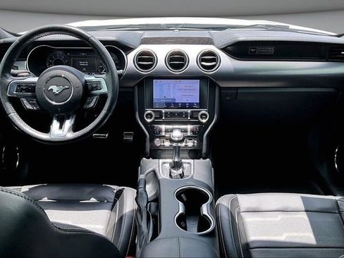 Used 2020 Ford Mustang GT Premium w/ Equipment Group 401A RWD image 7