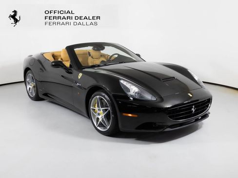 Used 2011 Ferrari California image 1