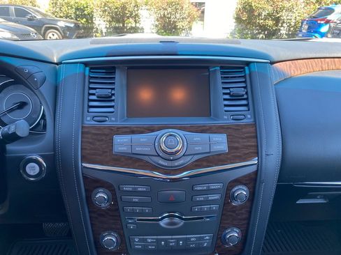 Used 2018 Nissan Armada SV w/ Driver Package AWD/4WD image 19