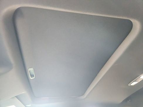 New 2026 GMC Sierra 1500 SLT image 18