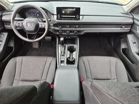 Used 2025 Honda Accord SE image 25