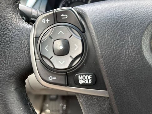 Used 2012 Toyota Camry XLE FWD image 27