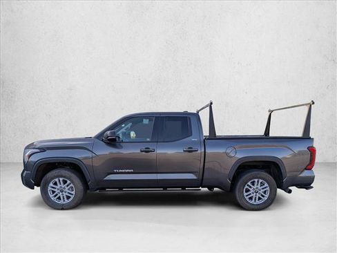 Used 2023 Toyota Tundra SR5 w/ SR5 Premium Package AWD/4WD image 8