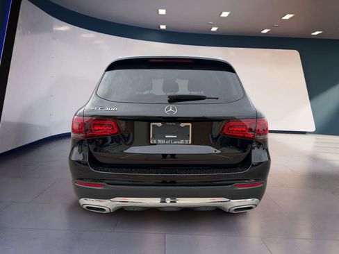 Used 2022 Mercedes-Benz GLC 300 image 4