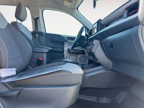 Used 2024 Ford Maverick XLT w/ Equipment Group 300A Standard image 11