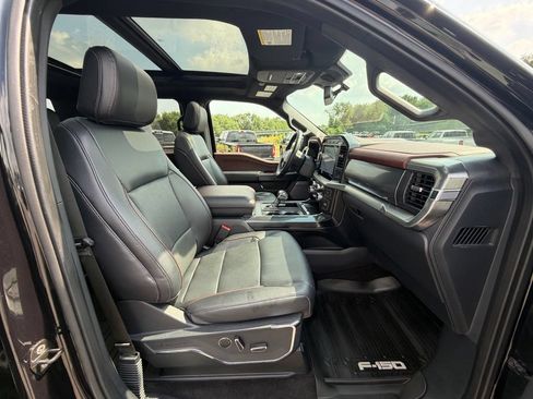 Used 2022 Ford F150 Lariat w/ Equipment Group 502A High AWD/4WD image 25