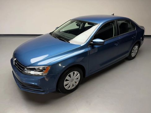 Used 2016 Volkswagen Jetta S FWD image 40