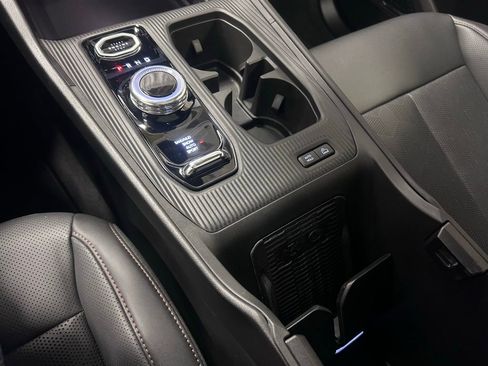 New 2026 Jeep Cherokee Overland image 18