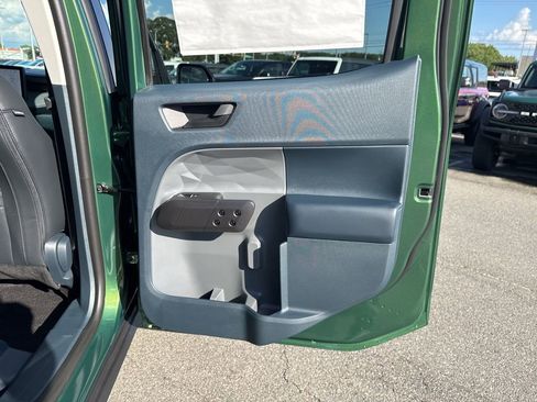 New 2025 Ford Maverick Lariat w/ Black Appearance Package image 20