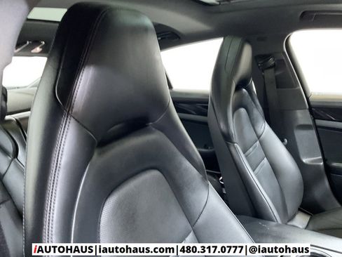 Used 2022 Porsche Panamera 4S w/ Premium Package image 24