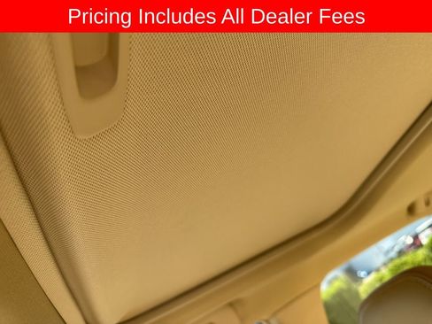 Used 2017 Toyota Camry XLE w/ Moonroof Package FWD image 15