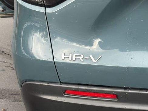 Used 2024 Honda HR-V Sport image 12