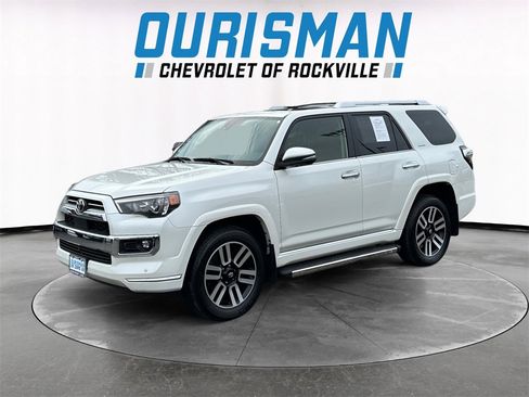 Used 2023 Toyota 4Runner Limited image 2