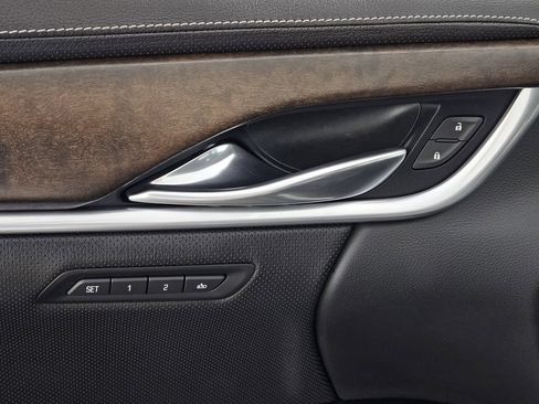 Used 2018 Cadillac XTS Luxury FWD image 24
