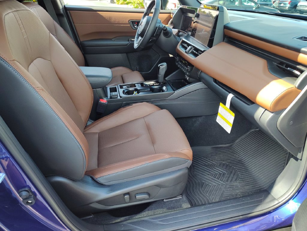 Certified 2026 Subaru Outback Touring AWD/4WD image 33