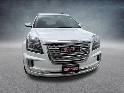 Used 2017 GMC Terrain Denali AWD/4WD image 3