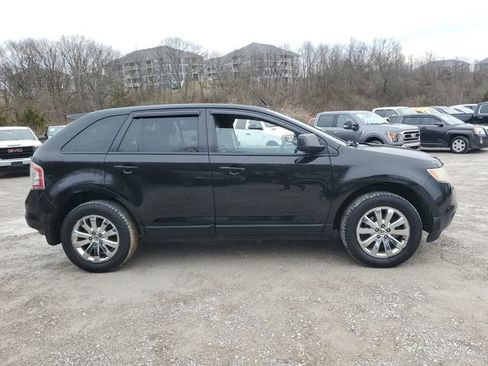 Used 2010 Ford Edge SEL image 3