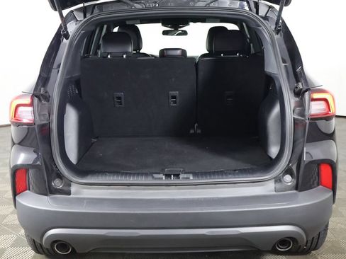 Used 2025 Ford Escape ST-Line AWD/4WD image 17