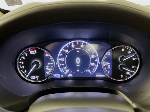 Used 2023 Buick Enclave Avenir w/ Avenir Technology Package image 14