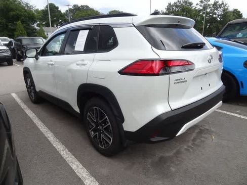 Used 2026 Toyota Corolla Cross XLE AWD/4WD image 7