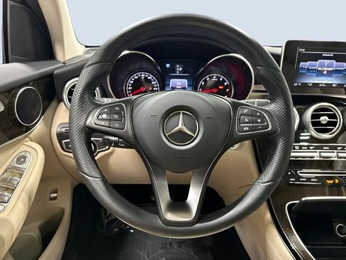 Used 2016 Mercedes-Benz GLC 300 4MATIC image 16