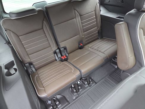 New 2026 GMC Yukon Denali Ultimate AWD/4WD image 26