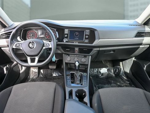 Used 2021 Volkswagen Jetta S w/ Driver Assistance Package image 8