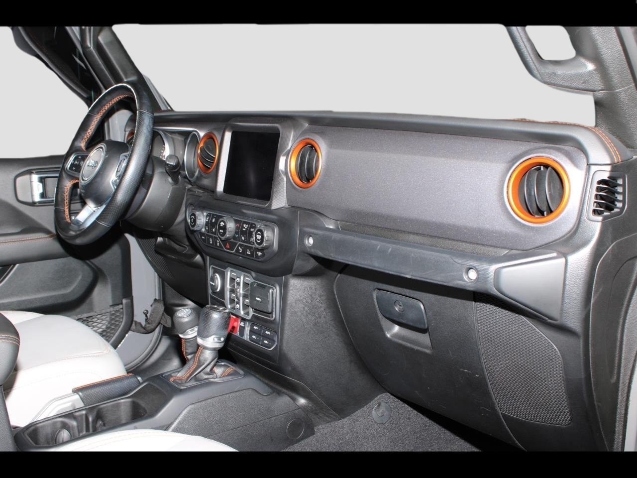 Used 2021 Jeep Gladiator Mojave AWD/4WD image 12