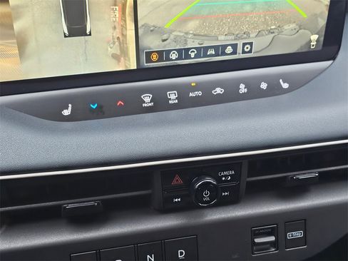 New 2026 Nissan Leaf SV+ w/ Floor Mat Package (SV+) image 22