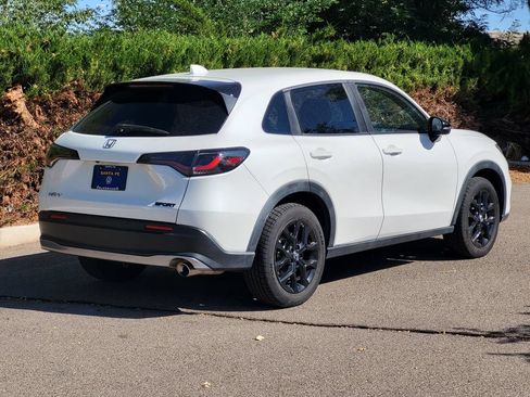 Used 2023 Honda HR-V Sport image 23
