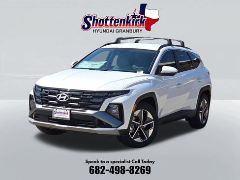 Used 2026 Hyundai Tucson SEL FWD image 1
