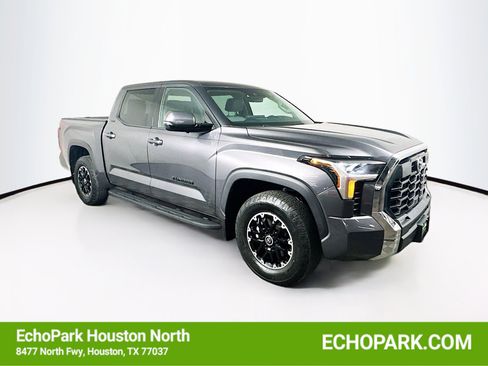 Used 2022 Toyota Tundra SR5 RWD image 1