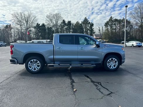 Used 2024 Chevrolet Silverado 1500 LTZ w/ LTZ Premium Package AWD/4WD image 5