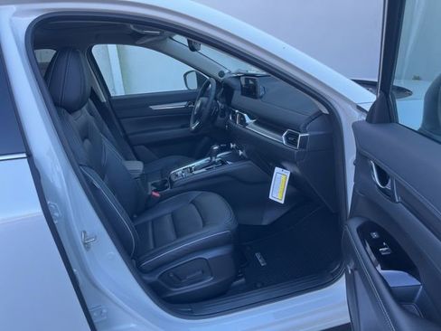 New 2025 MAZDA CX-5 AWD 2.5 S w/ Premium Plus Pkg image 29