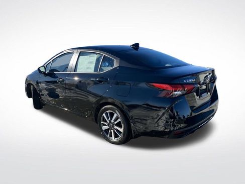 New 2025 Nissan Versa SV image 3