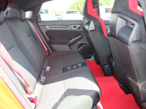 Certified 2024 Honda Civic Type R image 23