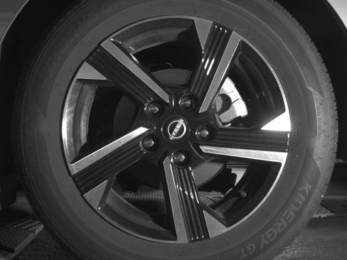 Used 2025 Nissan Sentra SV image 14