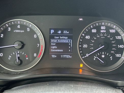 Used 2020 Hyundai Tucson Sport FWD image 26