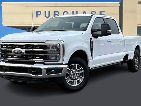 New 2026 Ford F250 Lariat image 2